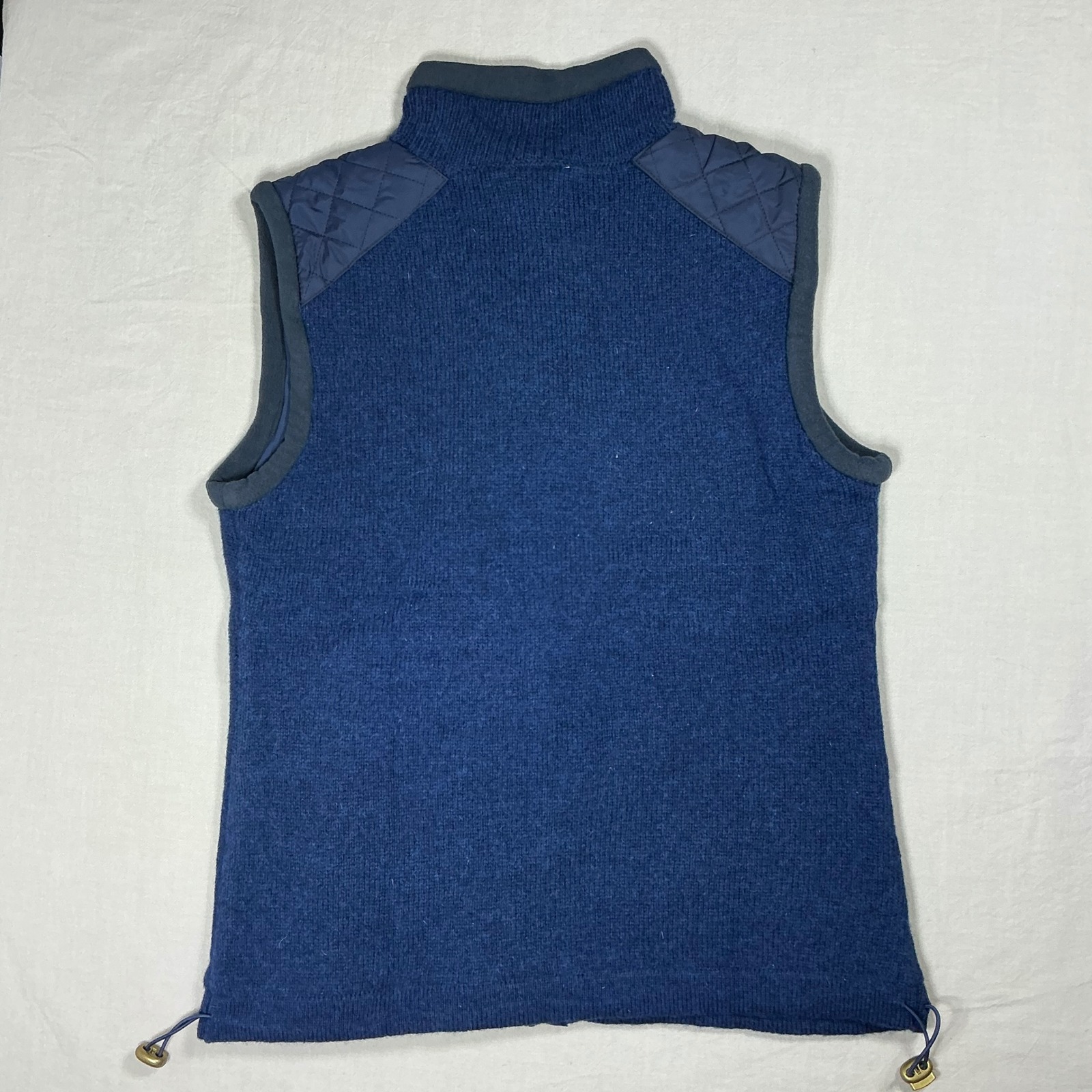 Aran Woollen Mills Womens Navy Blue 100% Pure New Wool Cable Knit Vest L Nwt — image 7 of 8